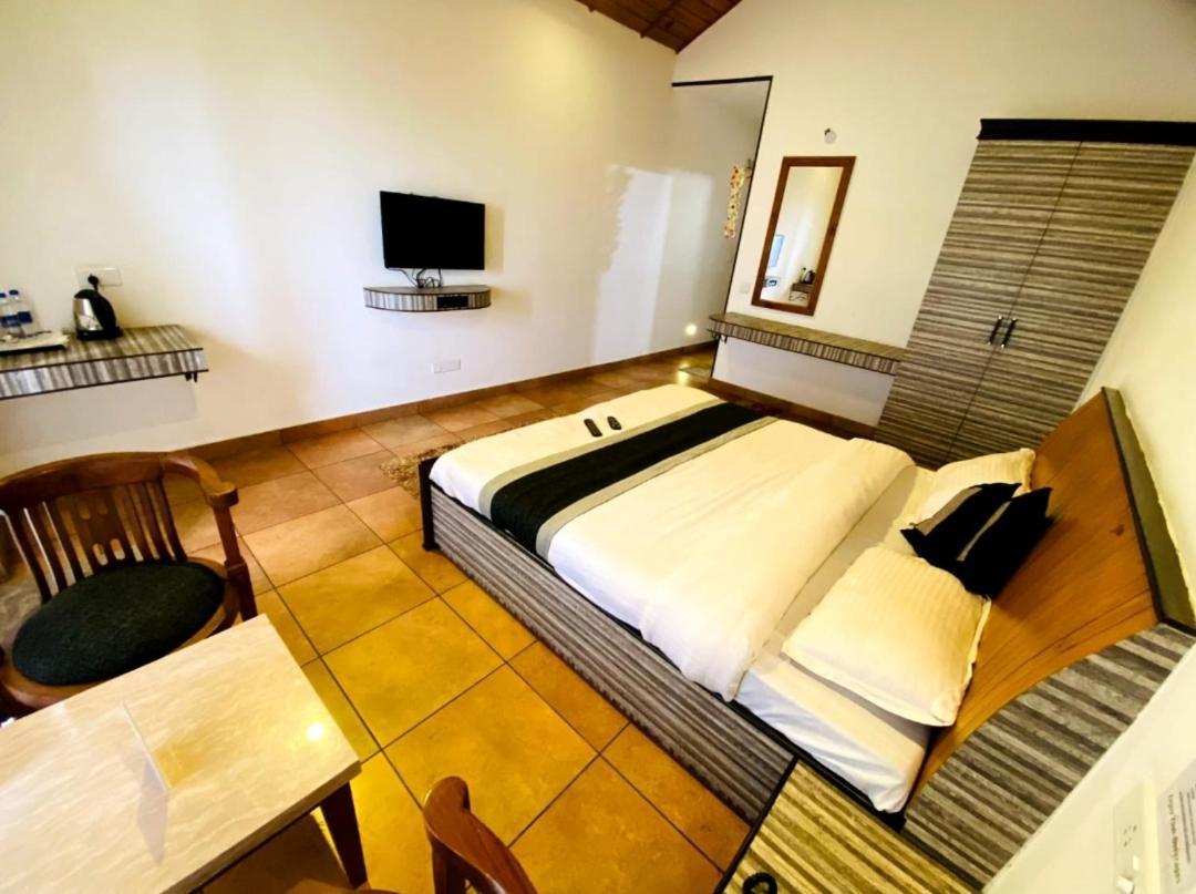 Mist N Meadows Resort Rājgarh Extérieur photo